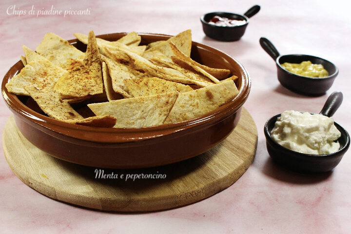 Chips di piadina piccanti