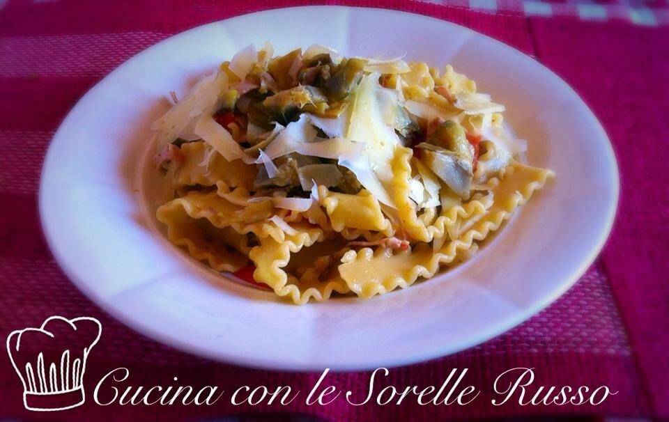 Chitarre scarciofate: cuori di carciofo, tacchino e caciocavallo