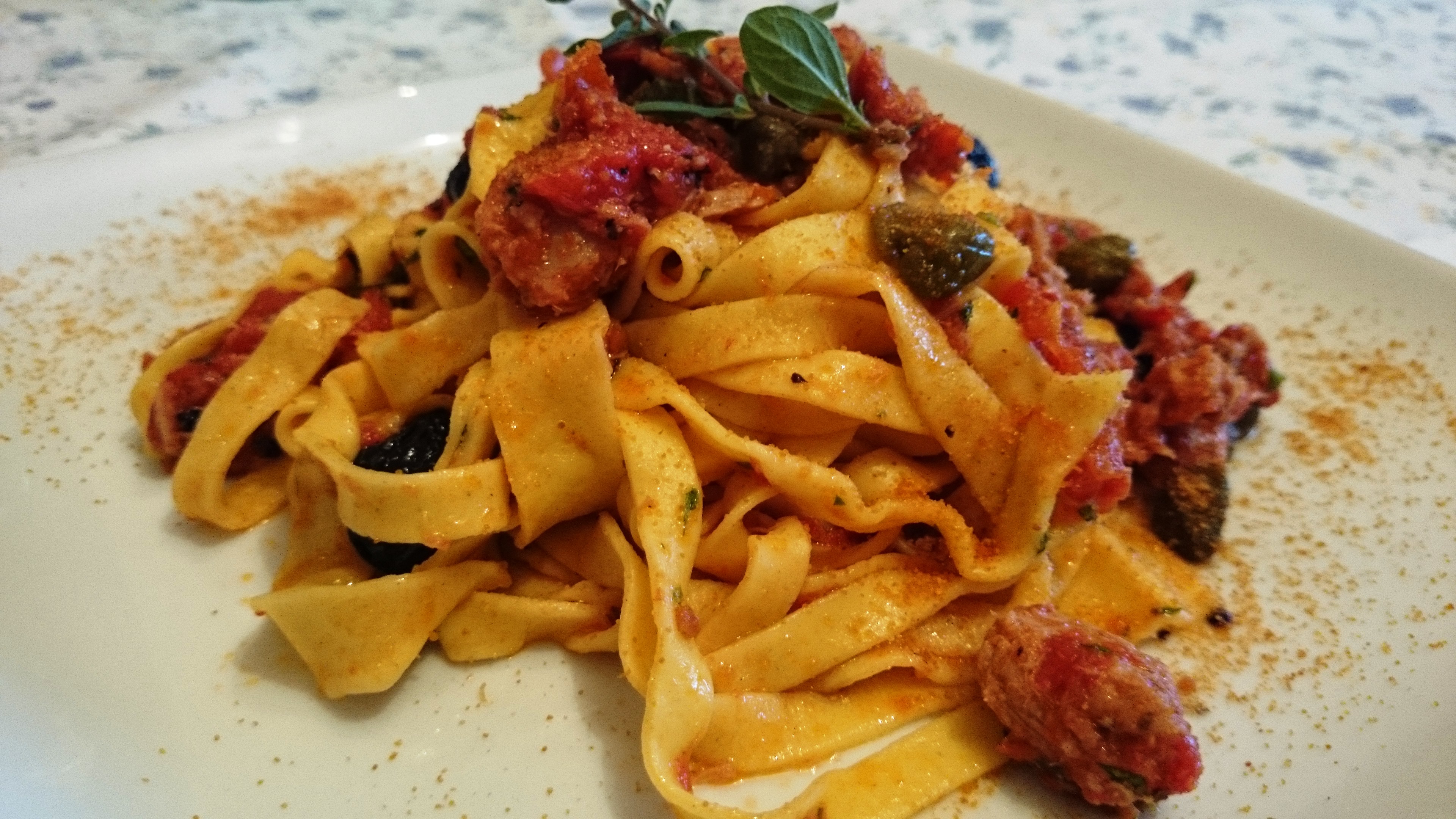 Chitarrine con tonno e bottarga di muggine