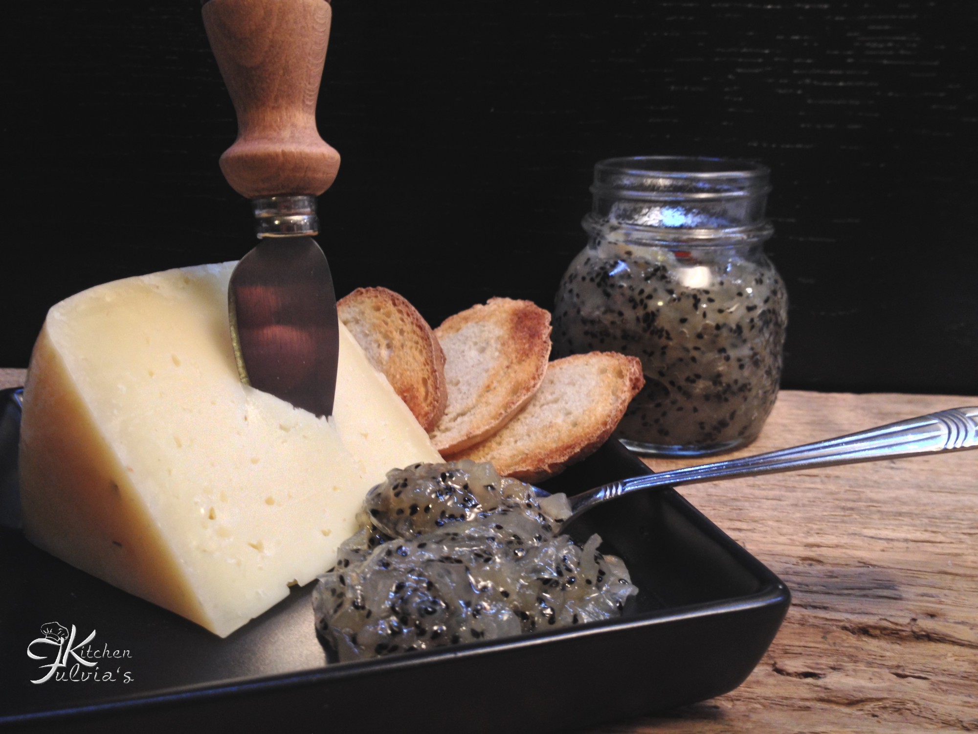 Chutney di pithaya o frutto del drago