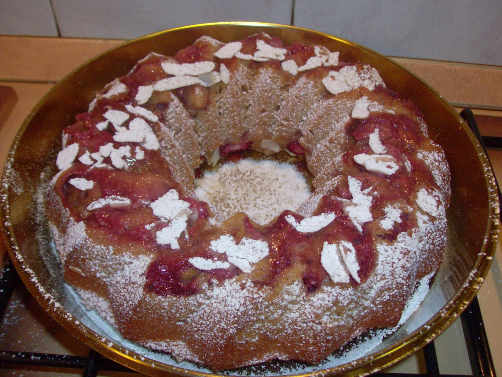 Ciambella al frullato di fragole