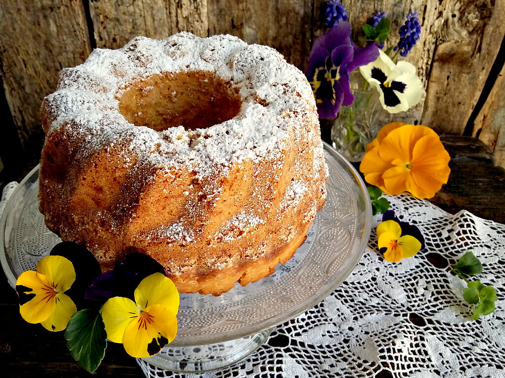 Ciambella alla grappa, un dolce molto aromatico