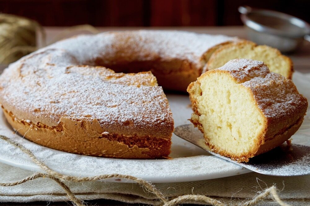 Ciambella alla panna montata