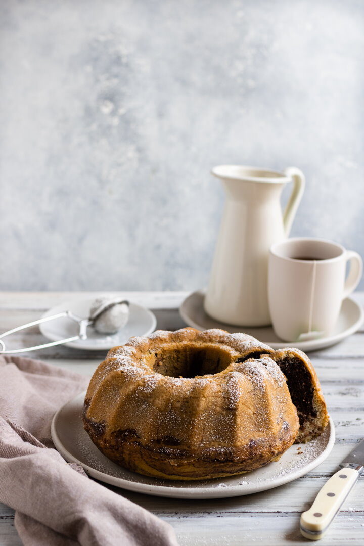 Ciambella all’acqua variegata al cacao