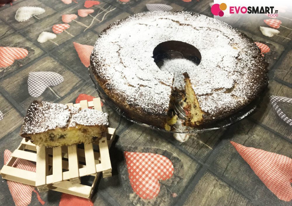 Ciambella all’ananas e gocce di cioccolato senza glutine e lattosio