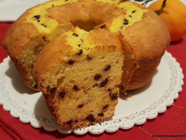 Ciambella all’arancia e gocce di cioccolato