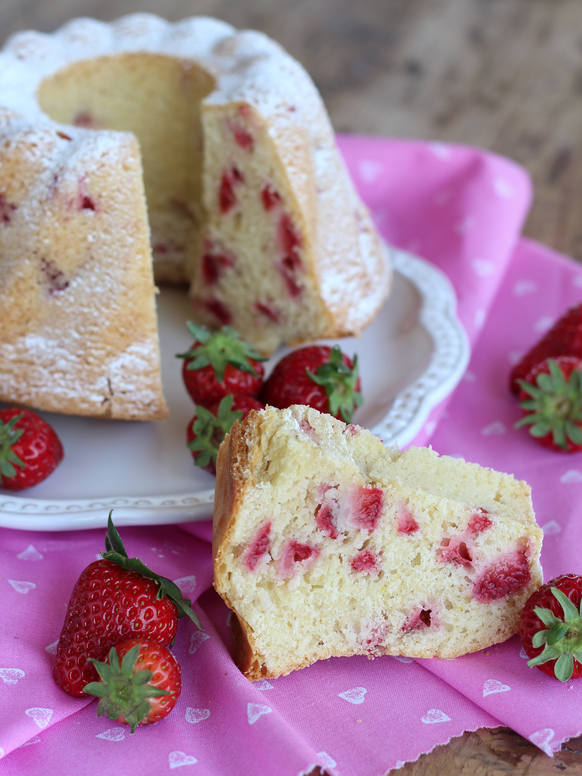 Ciambella alle Fragole