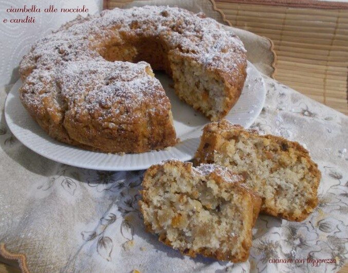Ciambella alle nocciole e canditi