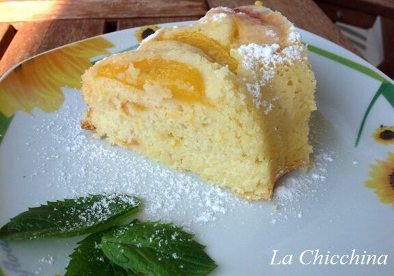 Ciambella alle  pesche