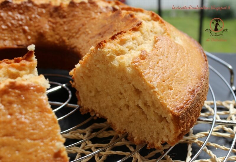 Ciambella allo yogurt, il gusto lo sciegliete voi!
