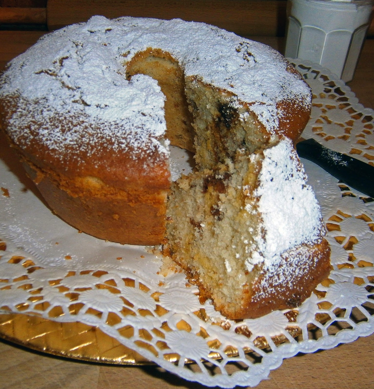 Ciambella alta di panettone avanzato