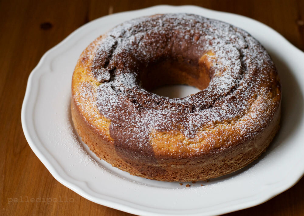 Ciambella bicolore alla ricotta