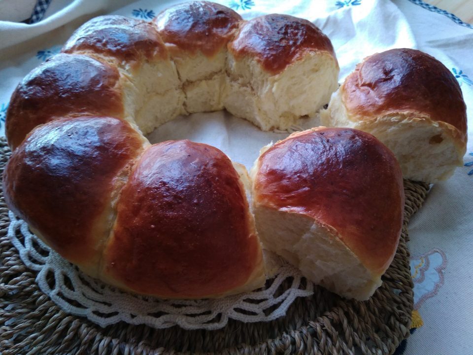 Ciambella brioche alla panna