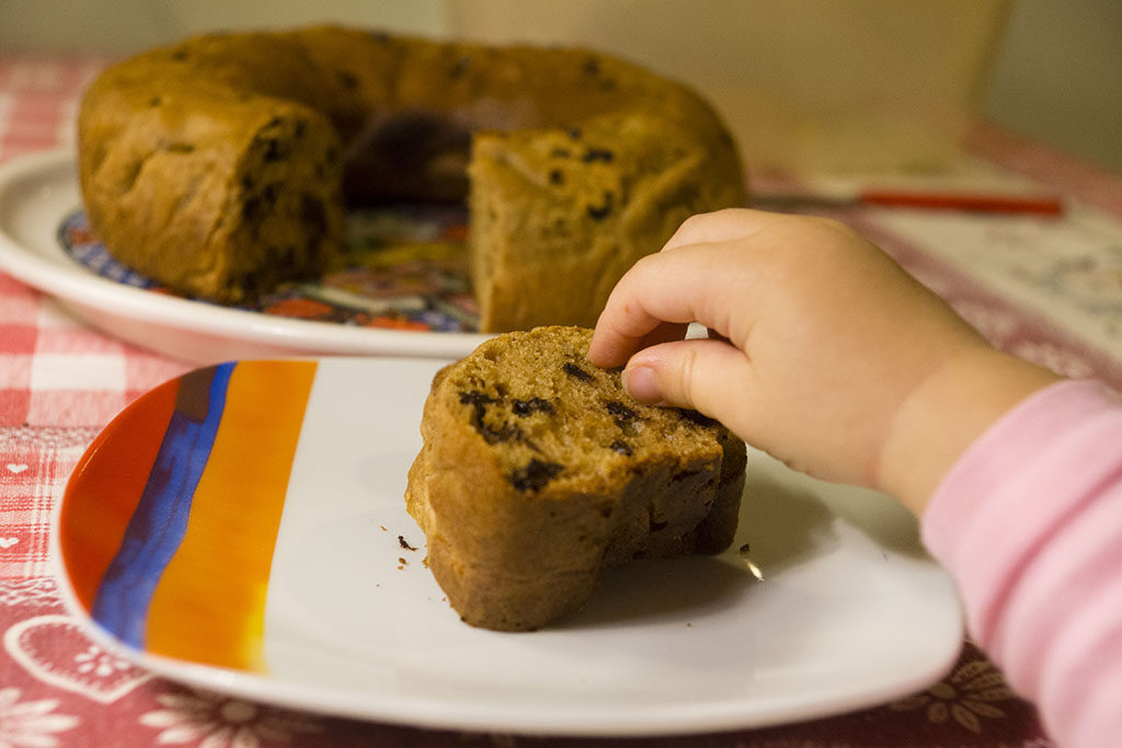 Ciambella con gocce di cioccolato