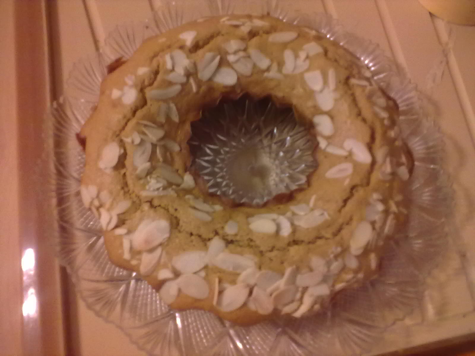 Ciambella  con zucca e mandorle