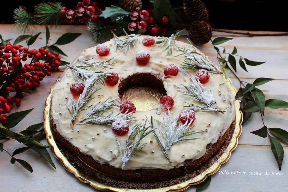 Ciambella di mele natalizia