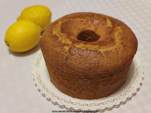 Ciambella integrale con yogurt al limone, senza burro