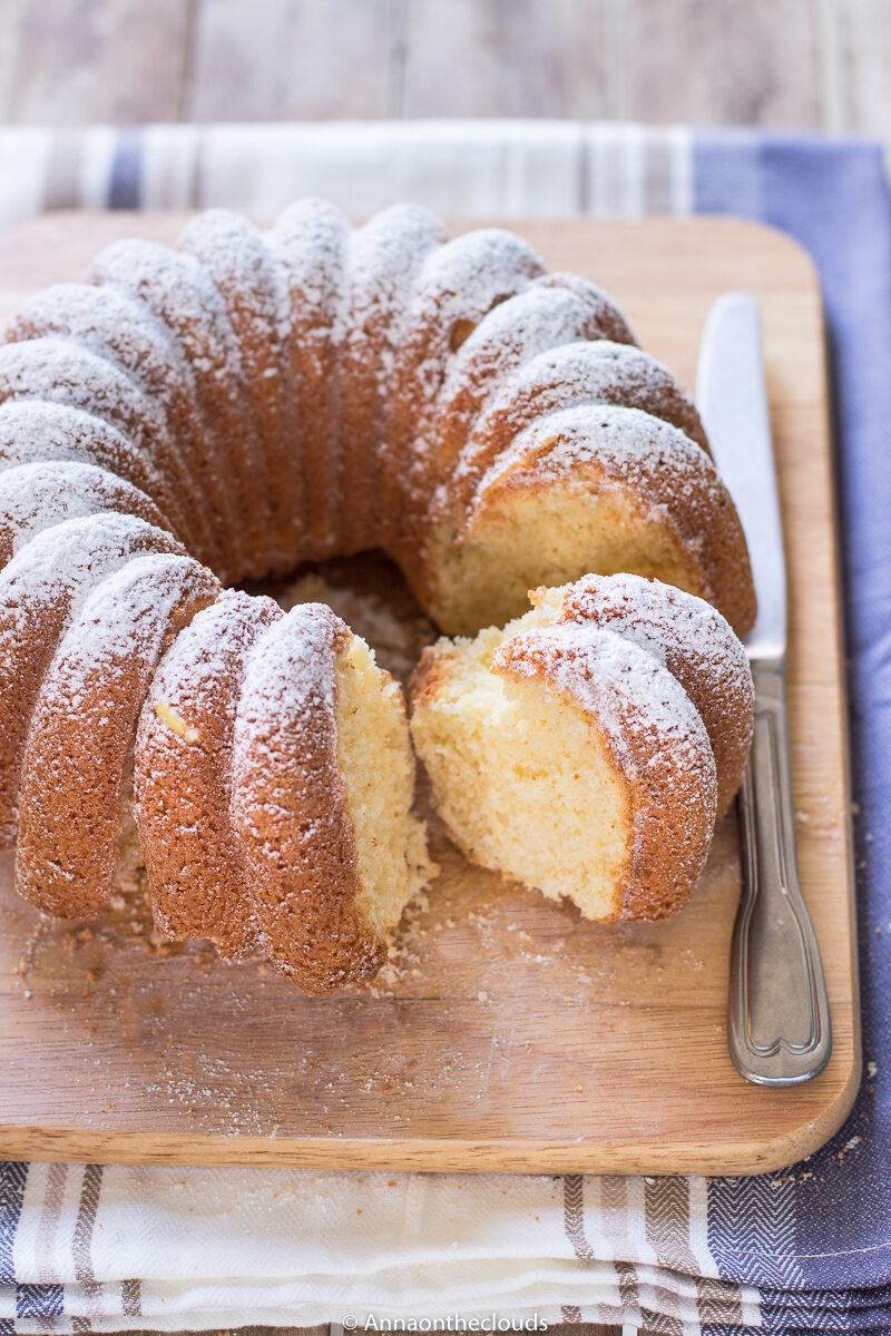 Ciambella mandorle e limoni (senza burro,latte e glutine)