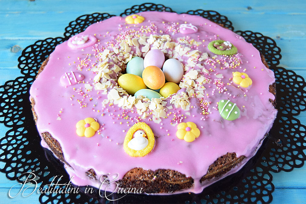 Ciambella panna e fragole