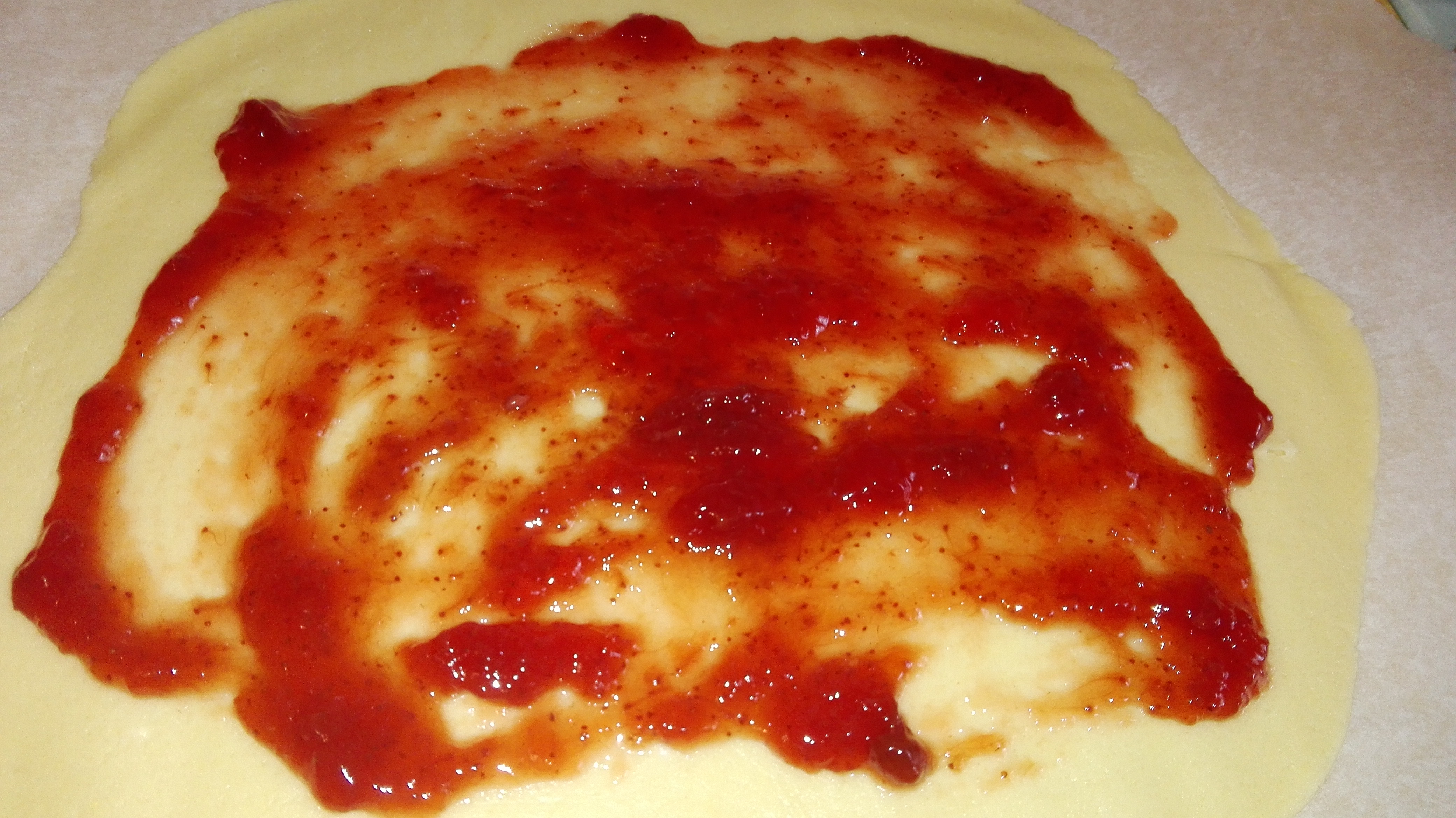 Ciambella romagnola ripiena di marmellata