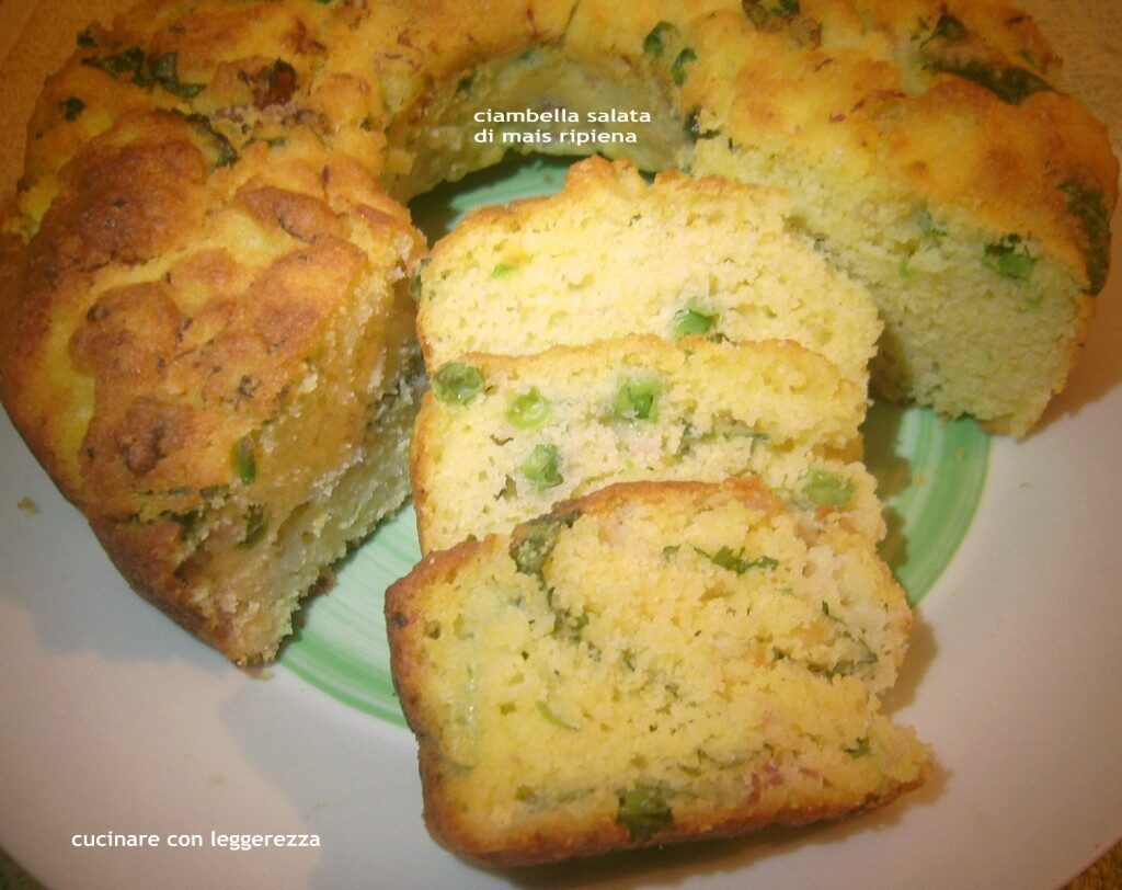 Ciambella salata di mais ripiena