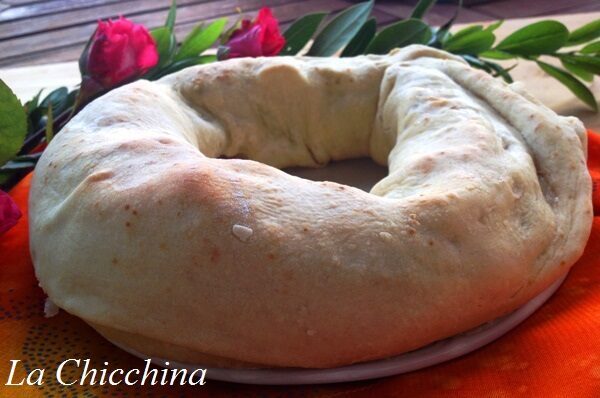 Ciambella salata farcita