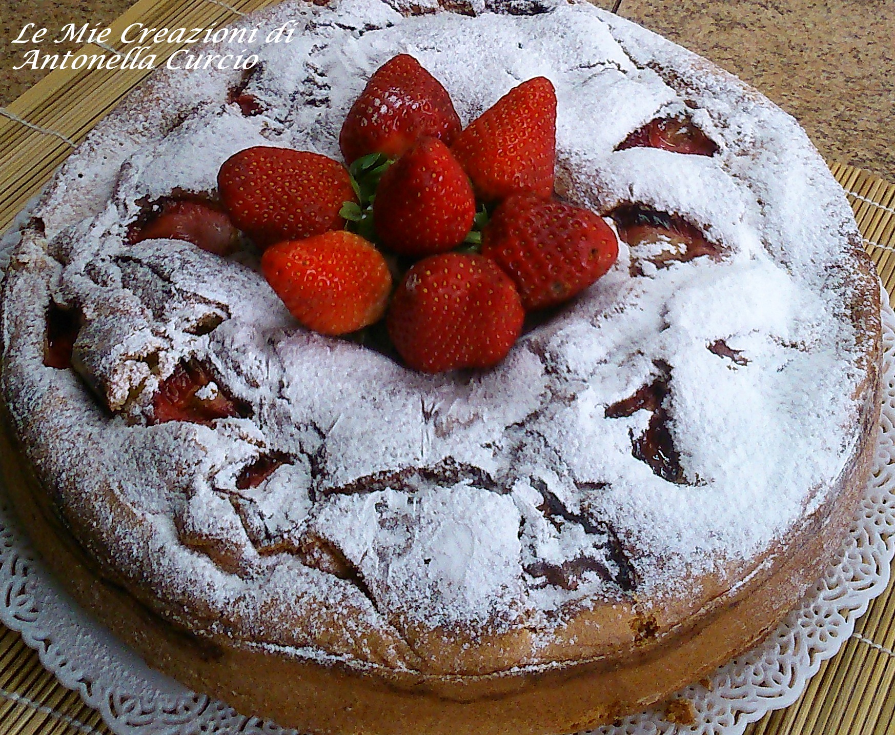 Ciambella senza glutine con fragole