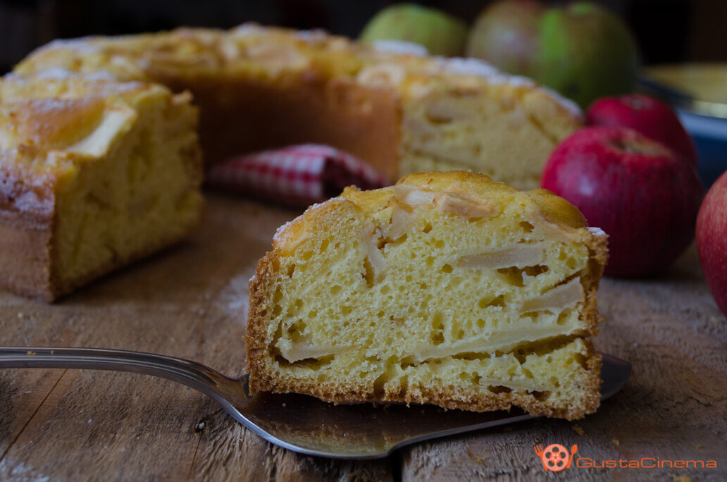 Ciambella sette vasetti alle mele un dolce soffice e gustoso