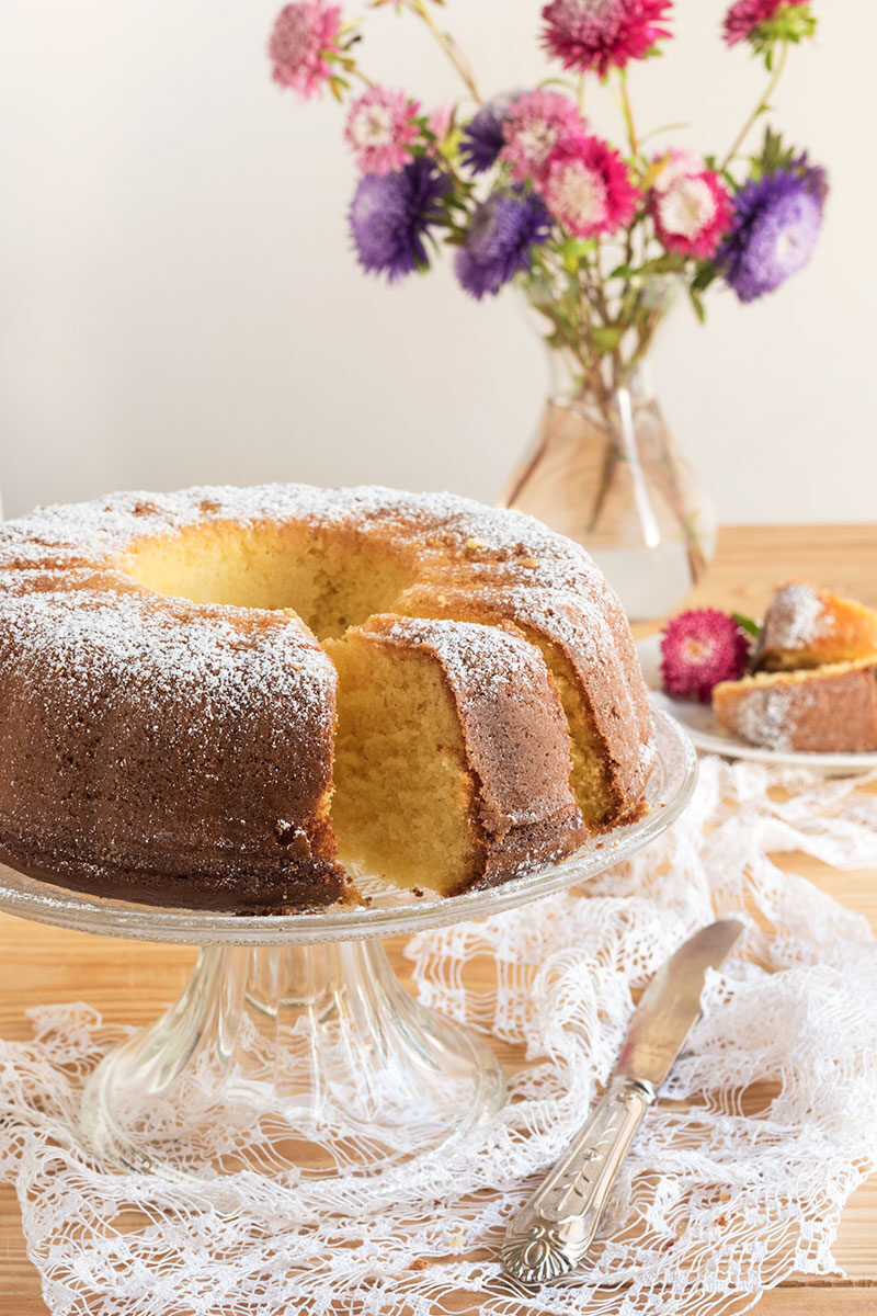 Ciambella soffice alla panna