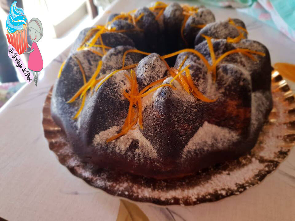 Ciambella variegata al cioccolato al latte al profumo d’arancia