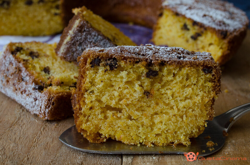 Ciambella zucca e gocce di cioccolato