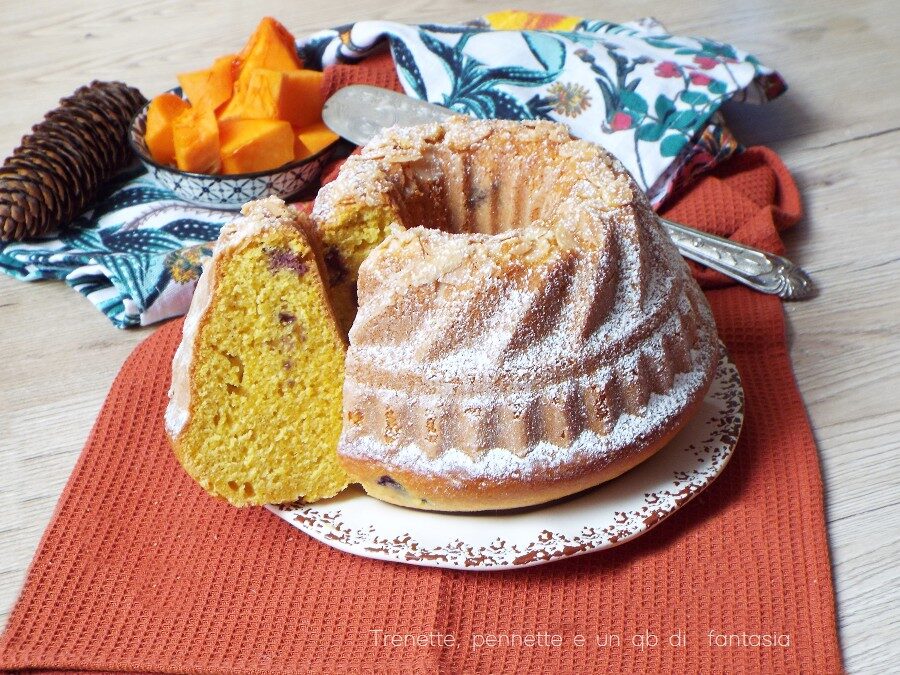 Ciambella zucca e mirtilli