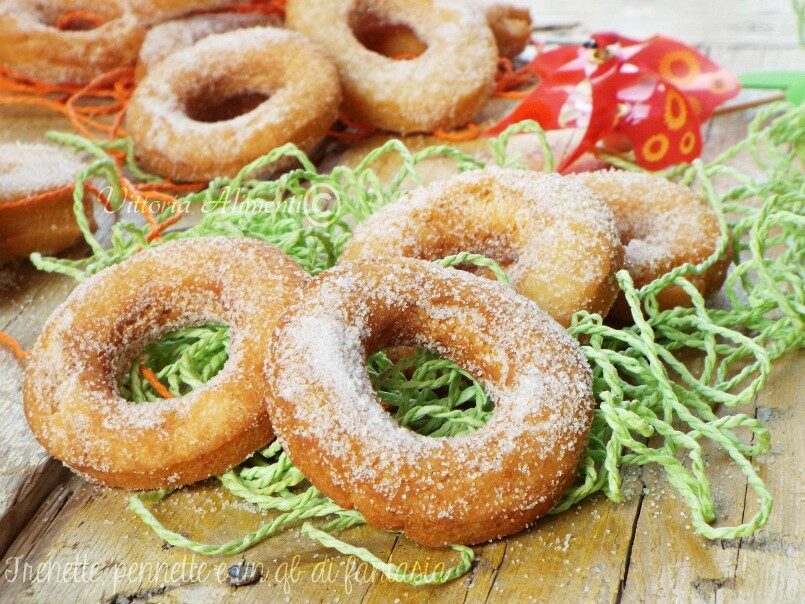 Ciambelle fritte senza lievitazione