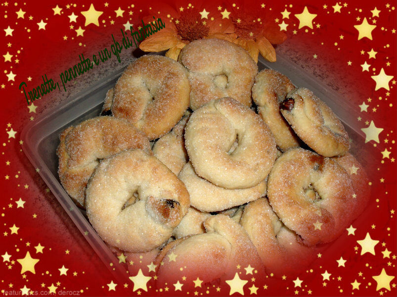 Ciambelline al vino con nocciole e anice