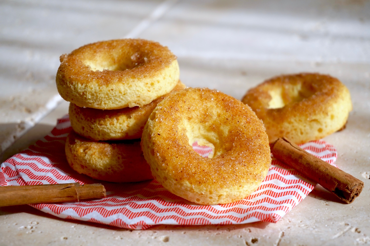 Ciambelline alla cannella, al forno