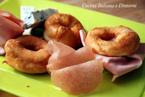 Ciambelline fritte