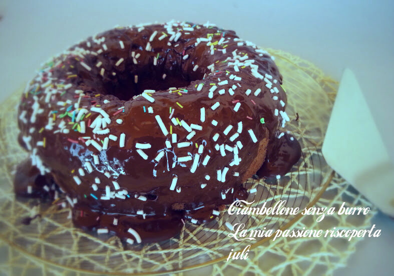 Ciambellone al cacao senza burro, cioccolato fondente,