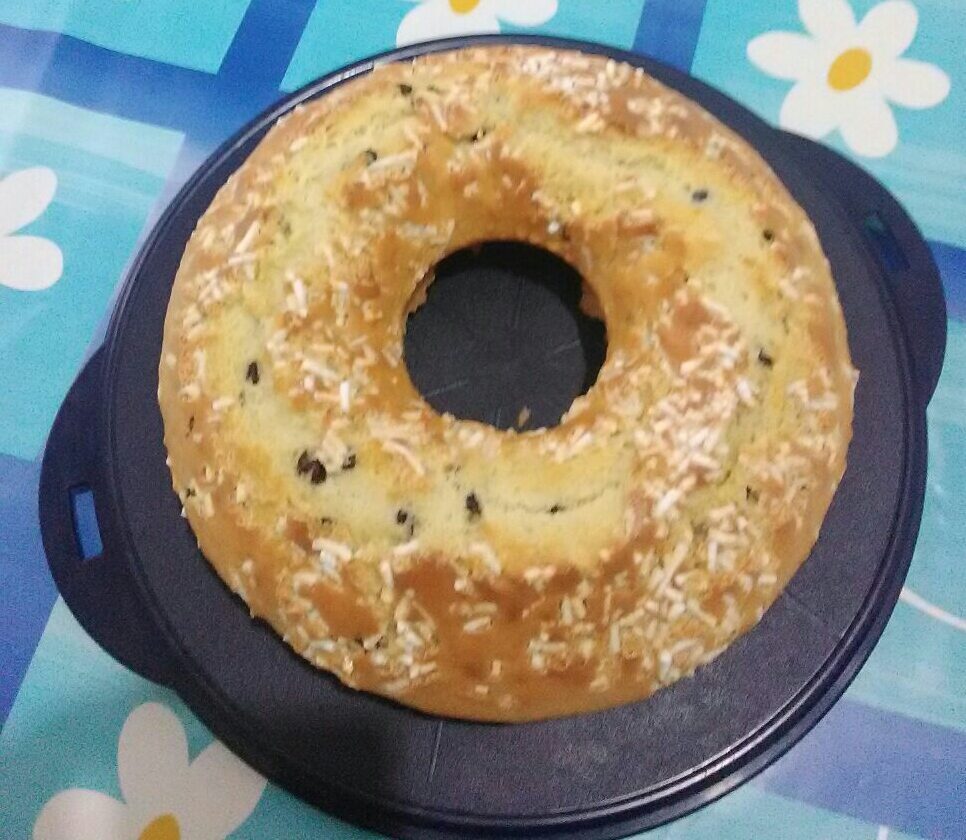 Ciambellone al profumo di arancia e limone