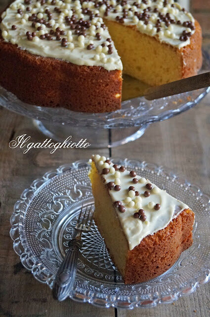 Ciambellone alla vaniglia