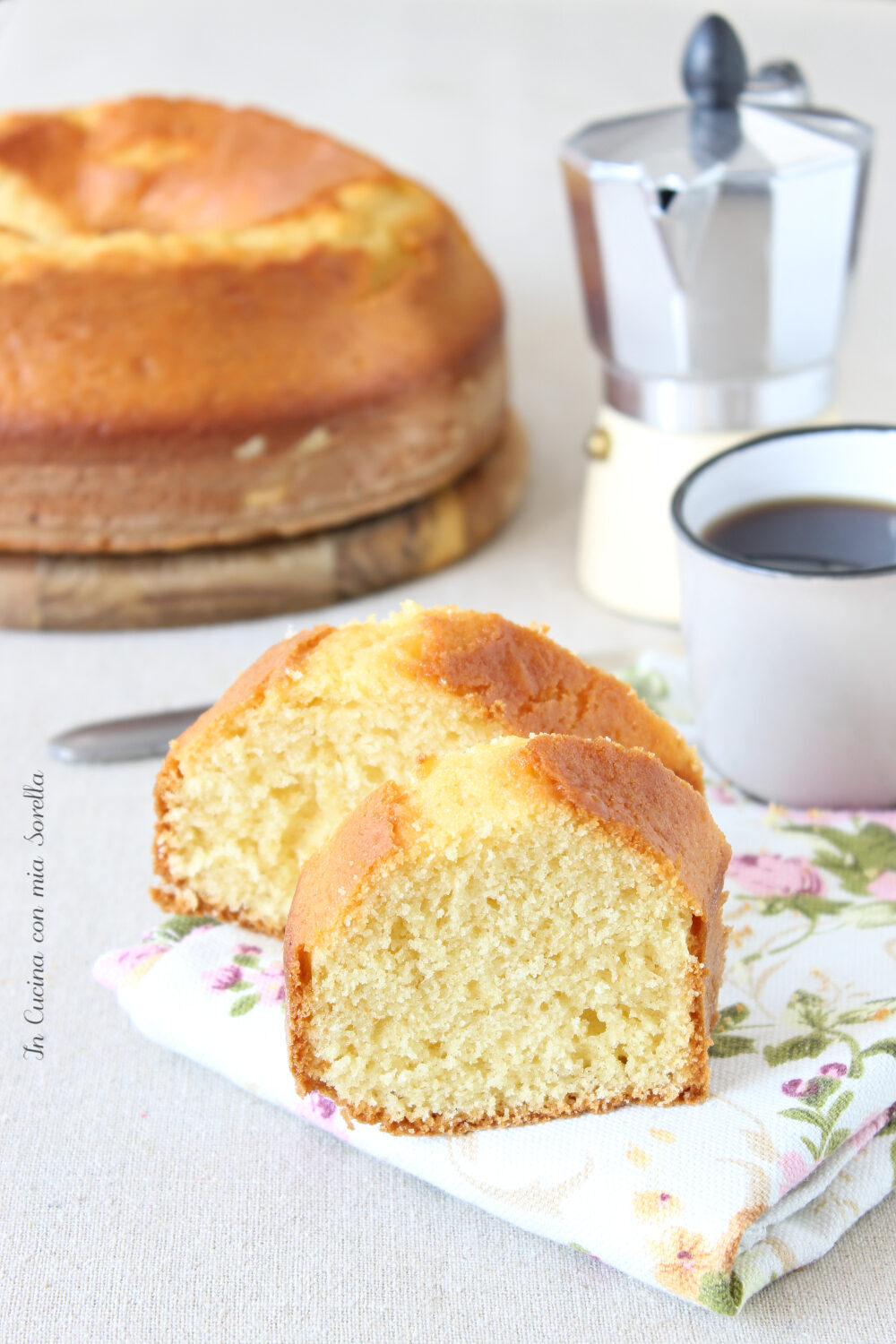 Ciambellone allo yogurt greco sofficissimo