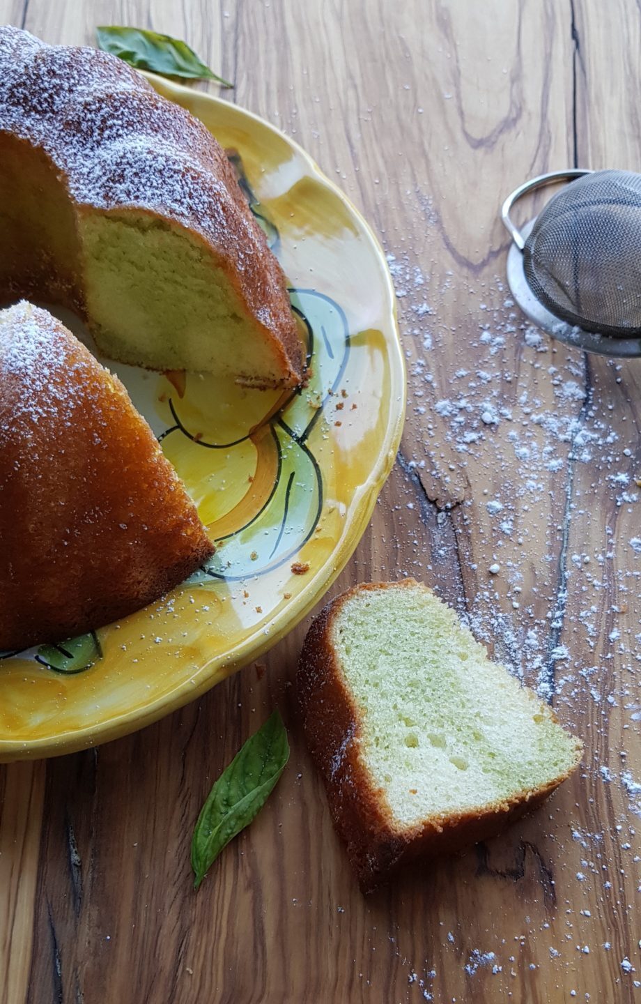 Ciambellone basilico e limone