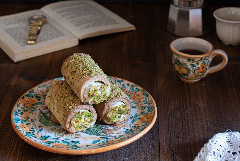 Ciarduna o cialdoni con ricotta