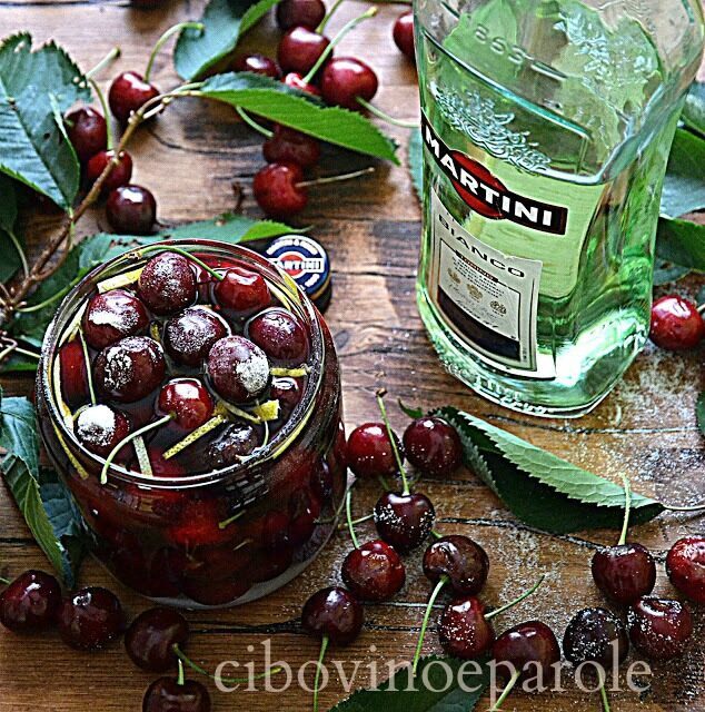 Ciliegie al vermouth bianco – cherries in  white vermouth