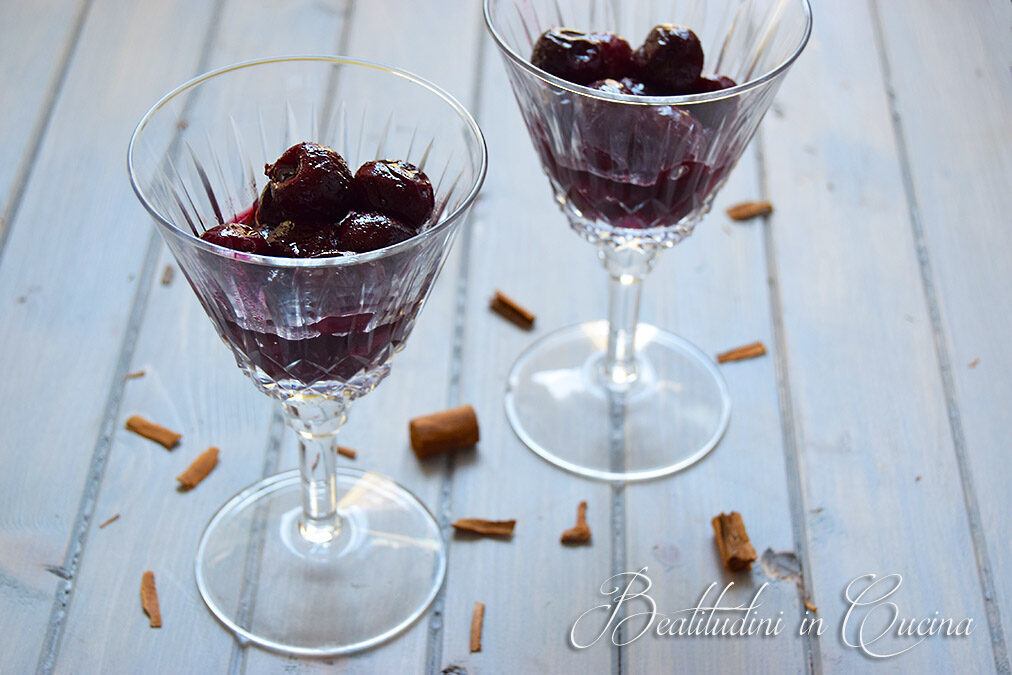 Ciliegie cotte al vino e cannella