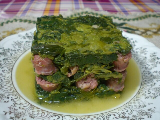 Cime di rapa con salsiccia in guazzetto