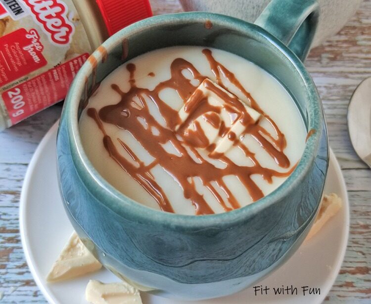Cioccolata calda bianca proteica 100 calorie senza zucchero