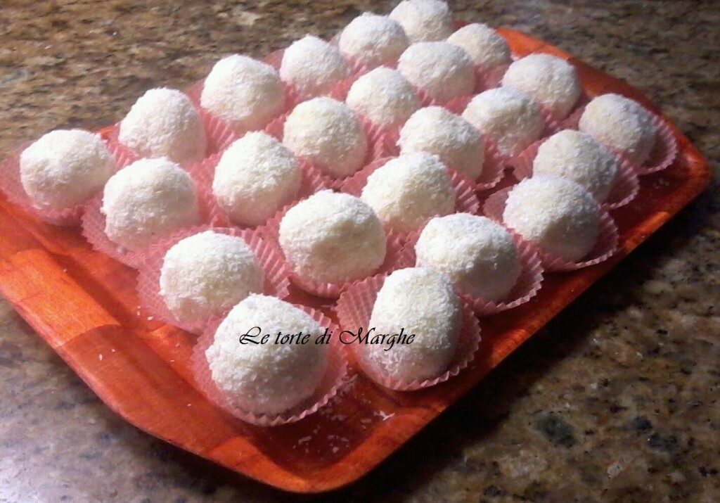 Cioccolatini al cocco tipo raffaello….
