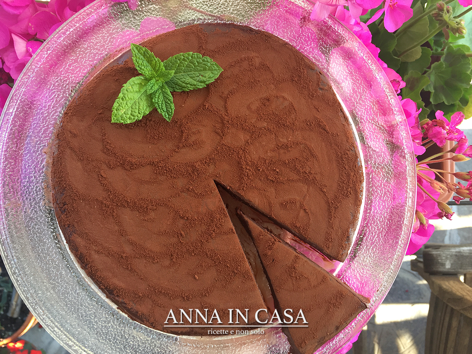 Cioccolatosa veloce tre ingredienti – video ricetta