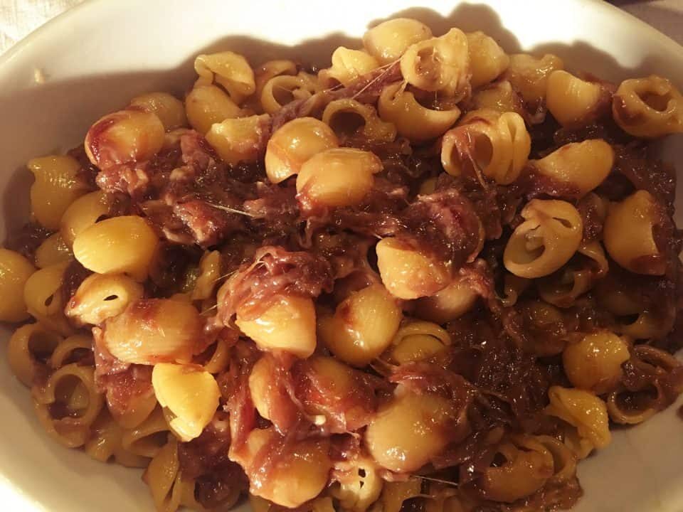 Cipollata: una pastasciutta da urlo.