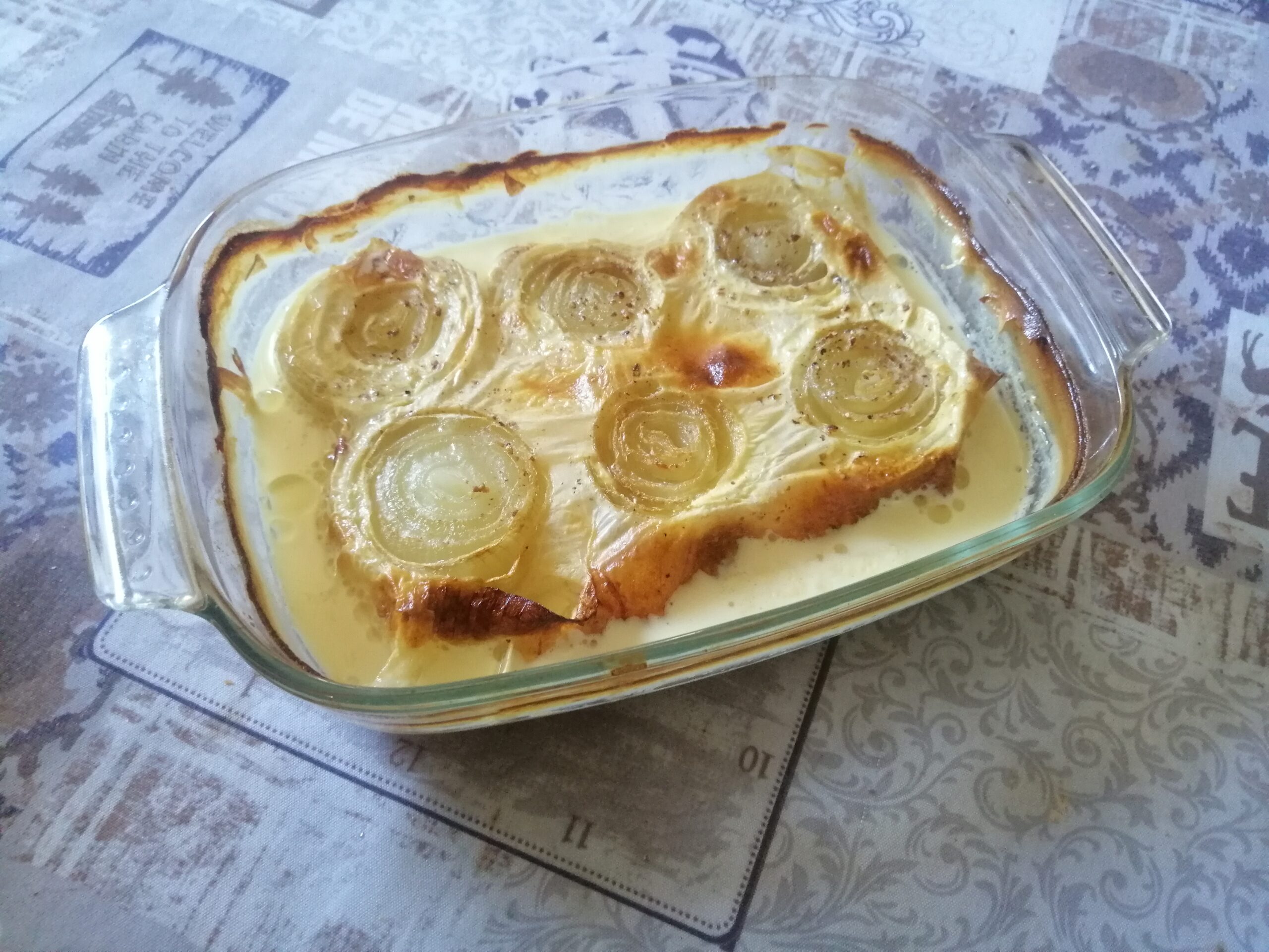 Cipolle al latte gratinate al forno
